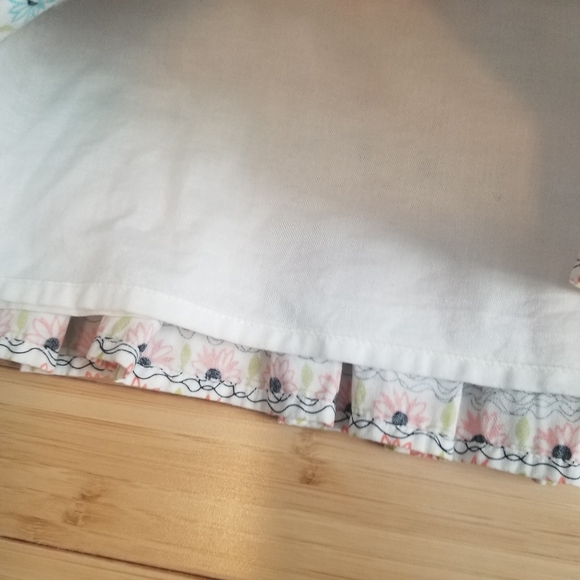 Floral Spring Skirt~size 6 - Picture 8 of 9